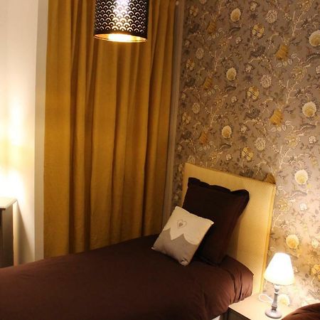 Appartement Place Leclerc เบอซองซง ภายนอก รูปภาพ