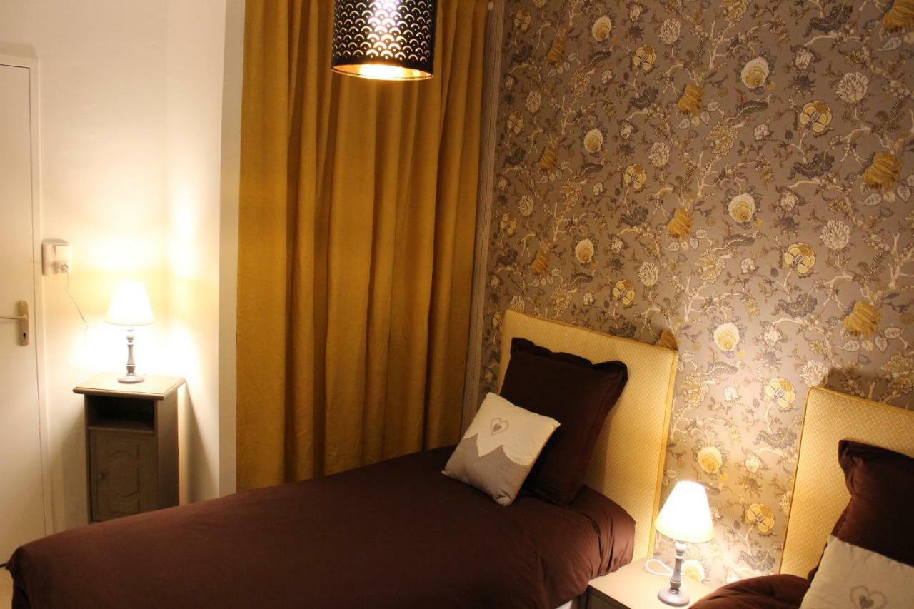 Appartement Place Leclerc เบอซองซง ภายนอก รูปภาพ