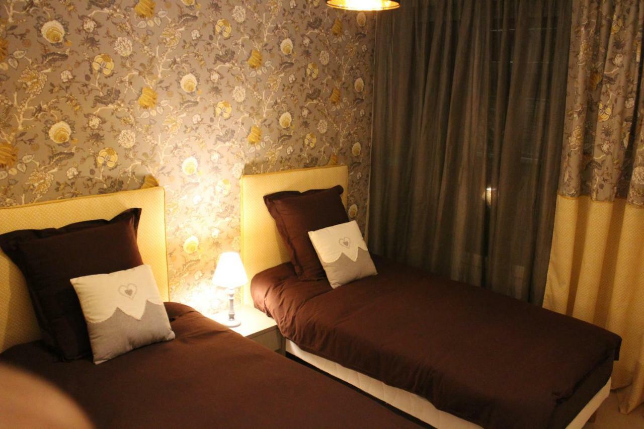 Appartement Place Leclerc เบอซองซง ภายนอก รูปภาพ